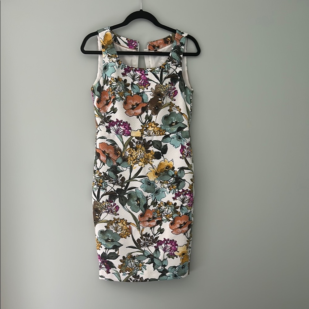 Cream Sheath Midi Dress with Square Neck for Wedding Guest